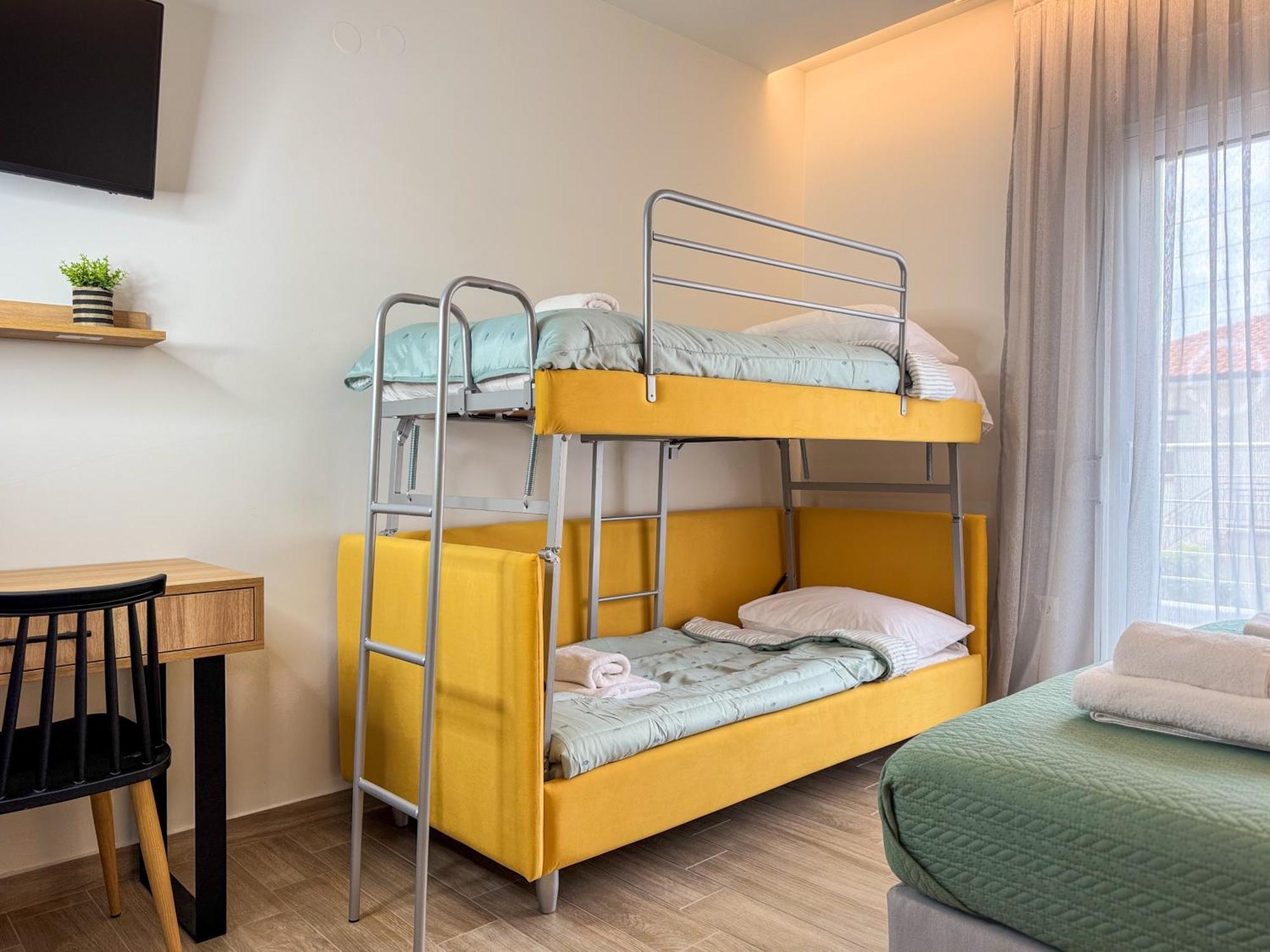 Kochyli Garden Studios Nea Plagia Bagian luar foto